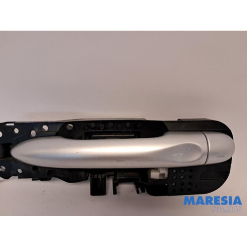 Renault - Grand Scenic - Rear door handle 4-door, left