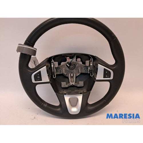Renault - Grand Scenic - Steering wheel