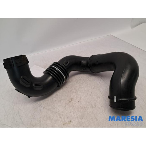 Renault - Master - Air intake hose