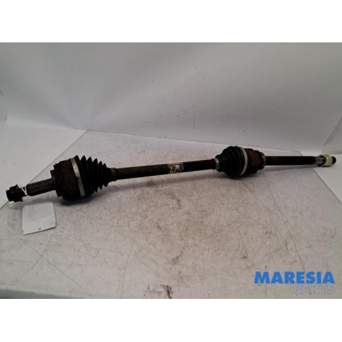 Renault - Master - Front drive shaft, right