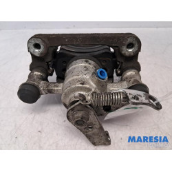 Renault - Master - Remklauw (Tang) rechts-achter