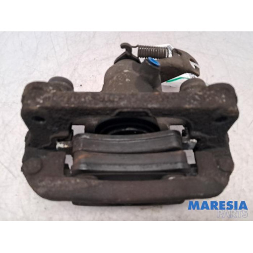Renault - Master - Remklauw (Tang) links-achter