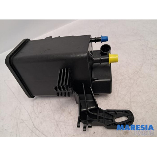 Citroen - C4 Picasso - Filtre carbone