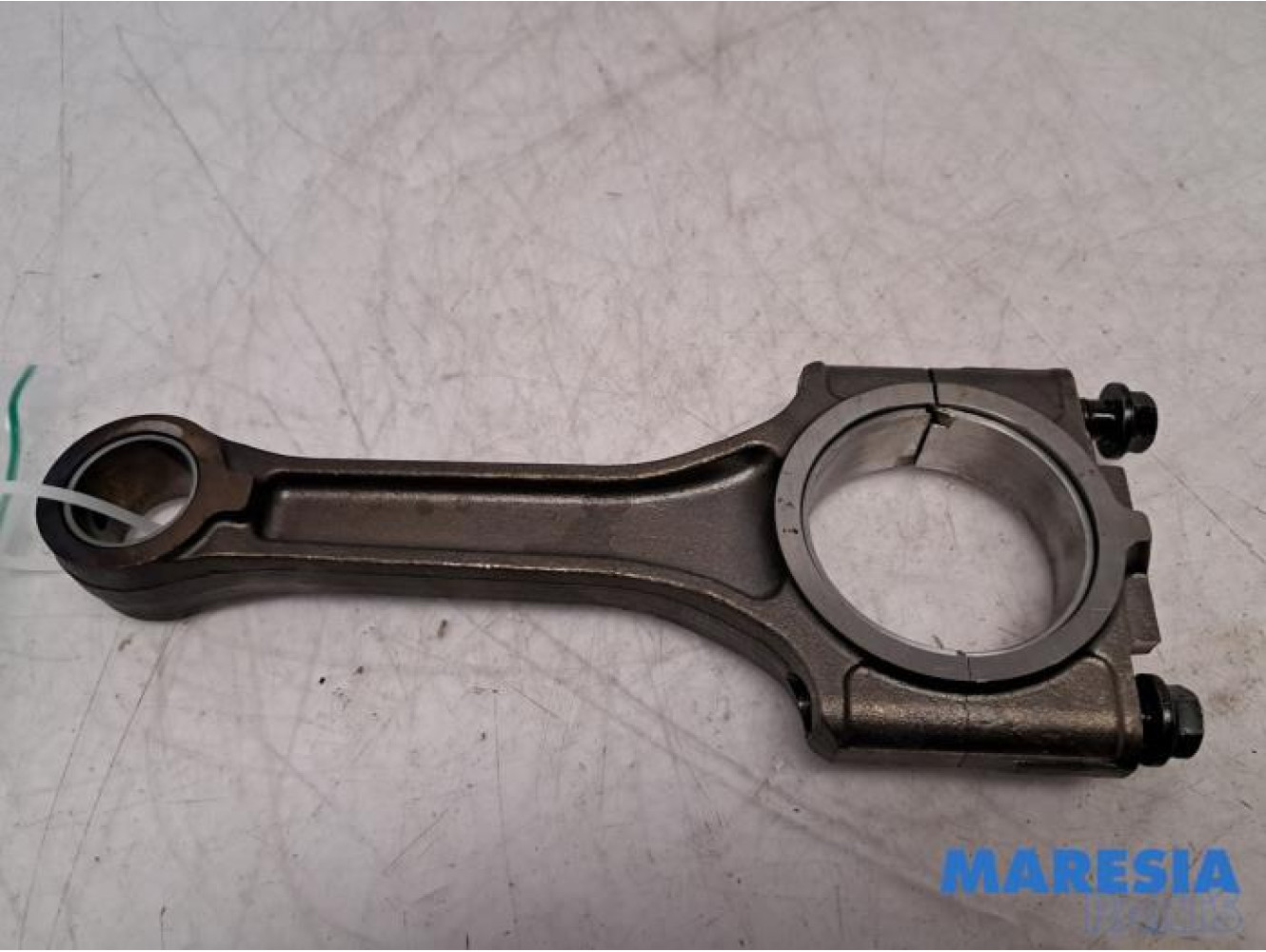 Alfa Romeo - 159 - Connecting rod