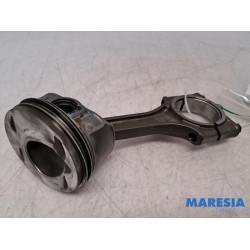 Alfa Romeo - 159 - Connecting rod