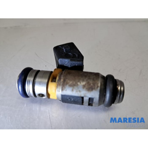Fiat - 500 - Injector (petrol injection)