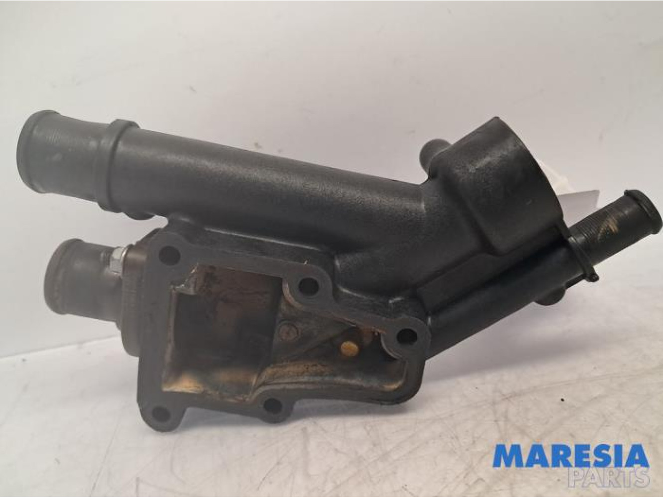 Peugeot - 307 - Thermostat housing