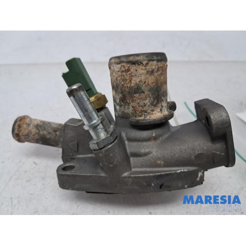 Alfa Romeo - Giulietta - Thermostat housing