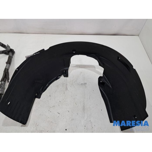 Alfa Romeo - 159 - Wheel arch liner