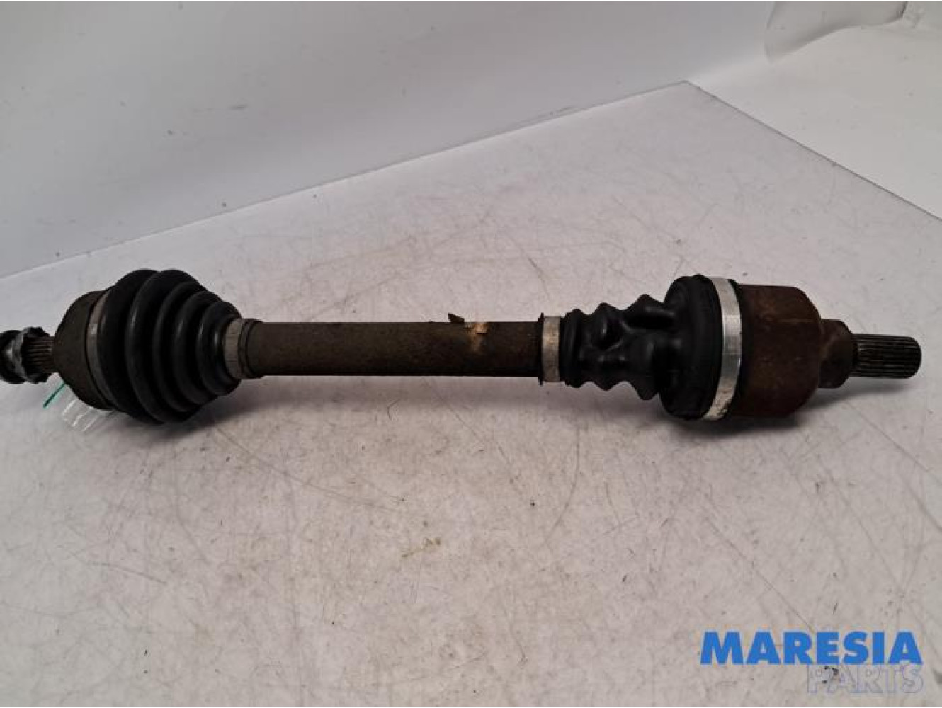 Peugeot - 307 - Aandrijfas links-voor