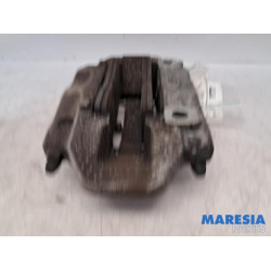 Alfa Romeo - 159 - Bremszange rechts vorne