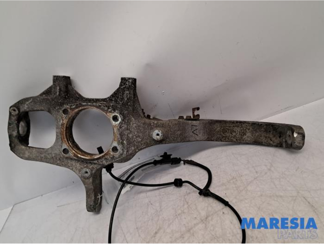 Alfa Romeo - 159 - Knuckle, front left