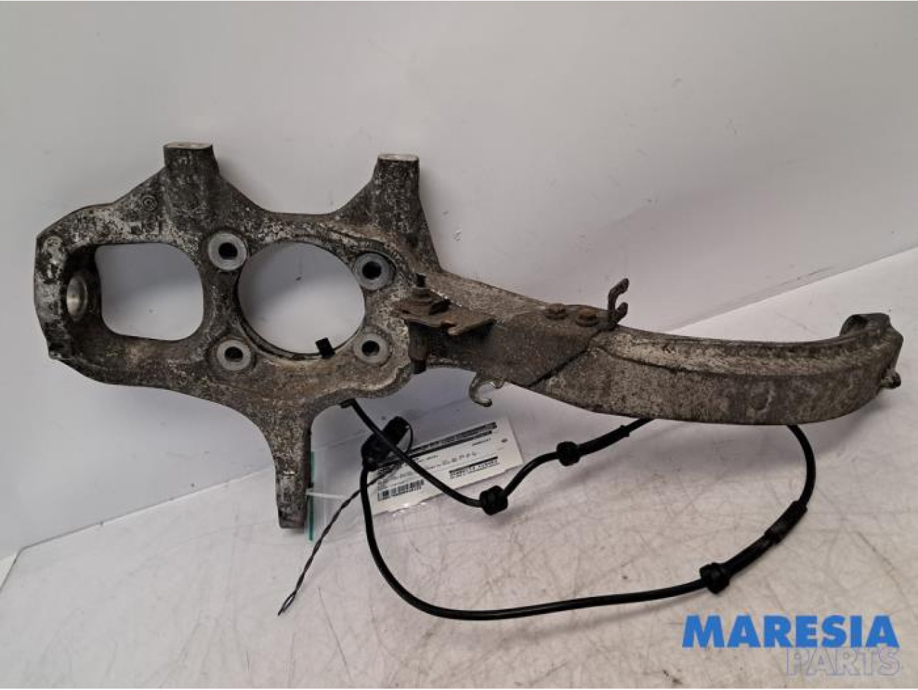 Alfa Romeo - 159 - Knuckle, front right