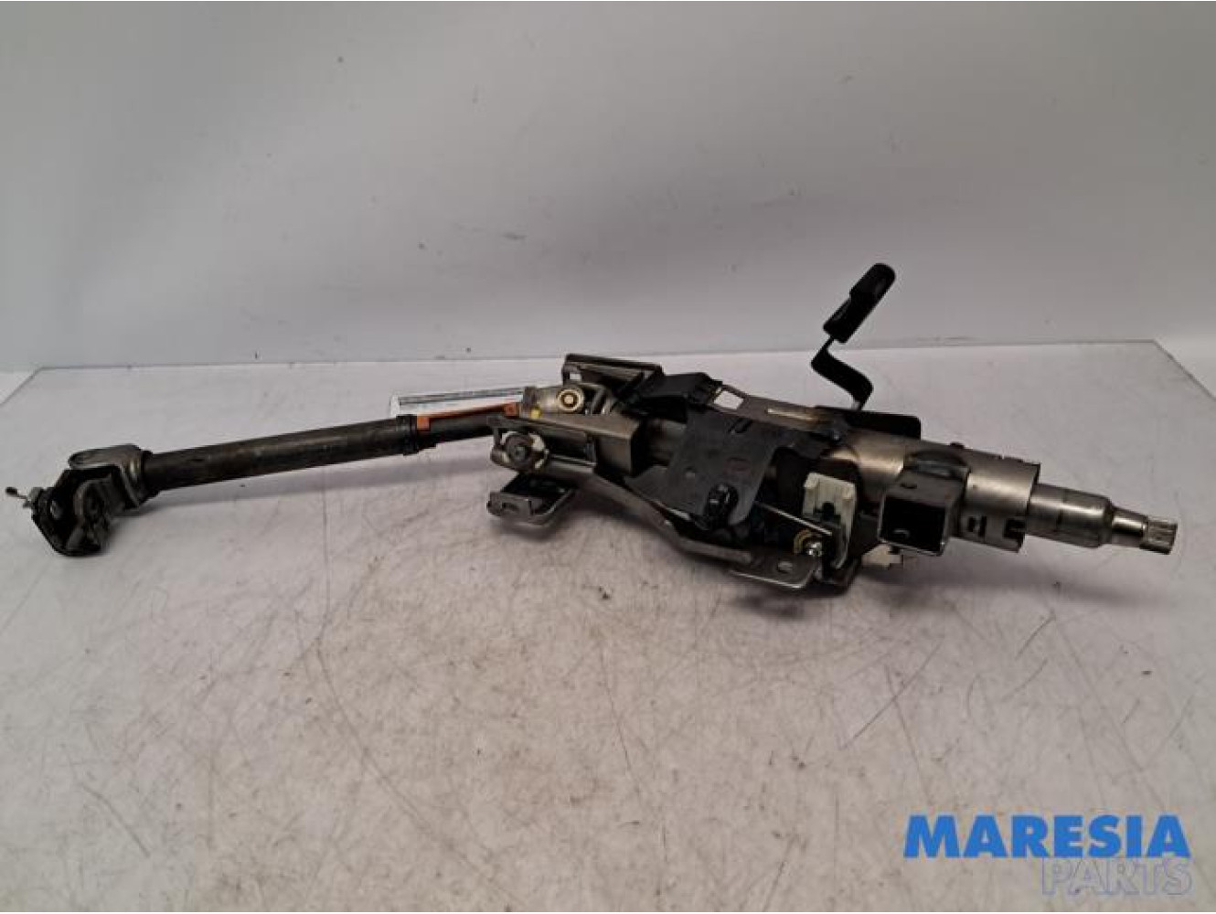 Peugeot - 307 - Steering column housing