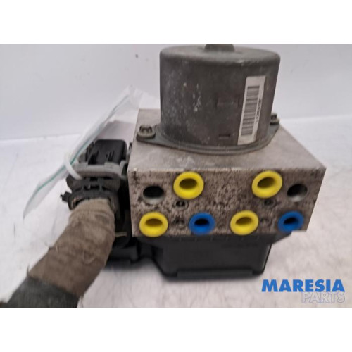 Alfa Romeo - 159 - ABS pump