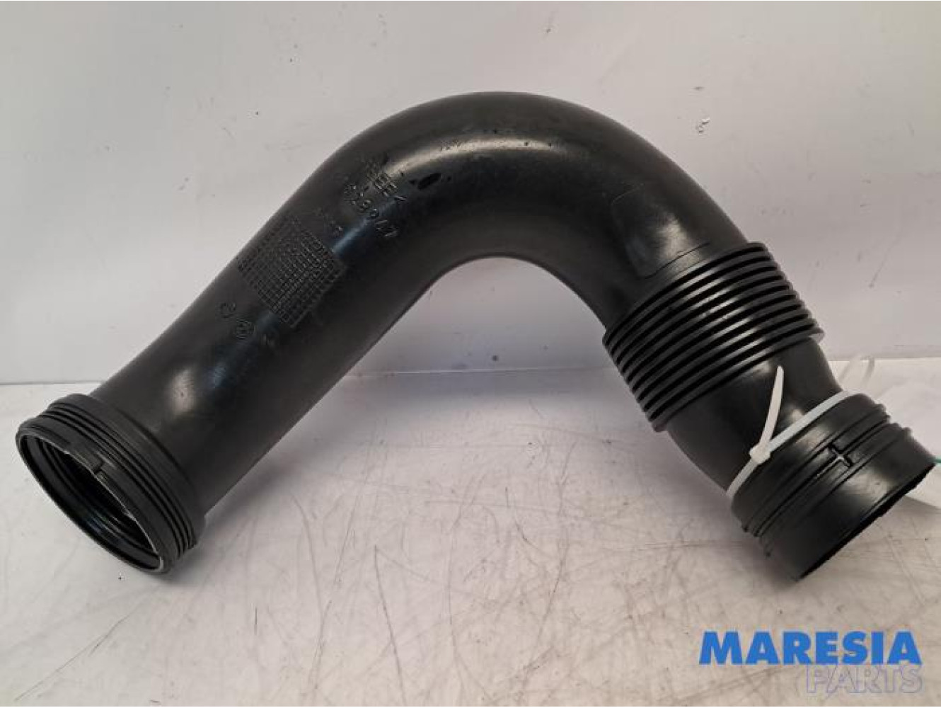 Alfa Romeo - 159 - Air intake hose