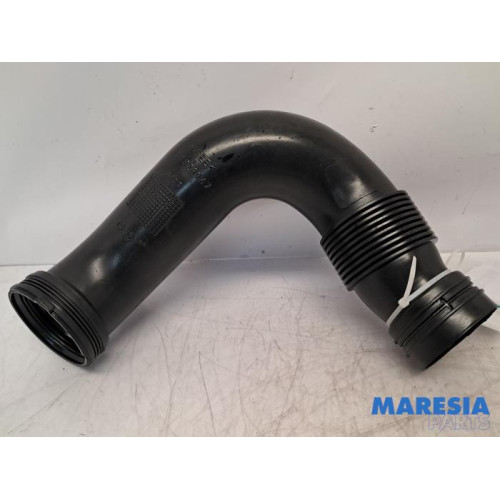 Alfa Romeo - 159 - Air intake hose