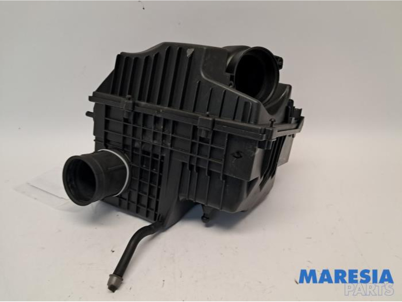 Renault - Master - Luchtfilterhuis