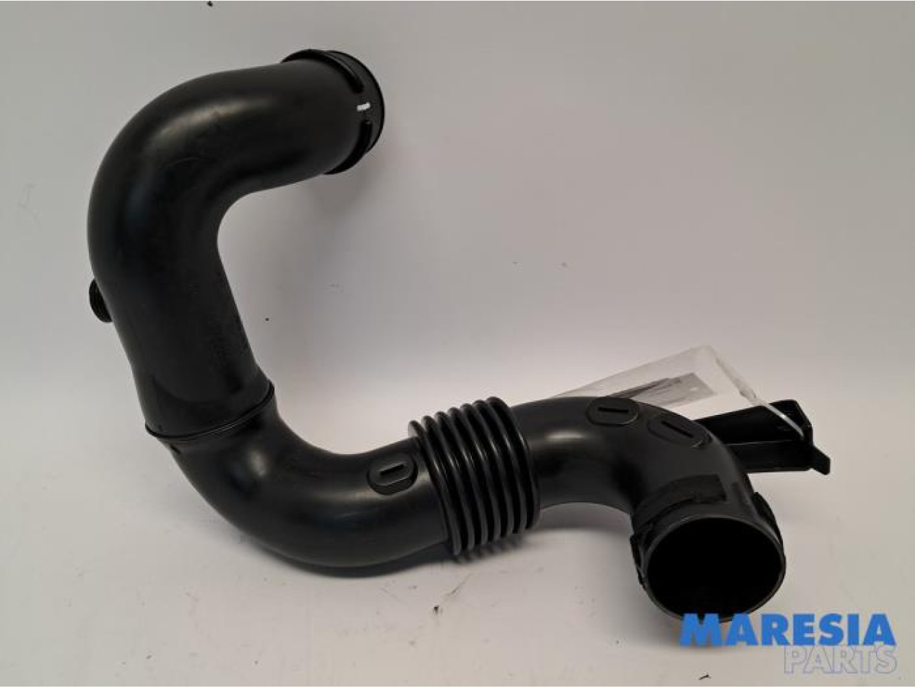 Renault - Master - Ansaugschlauch Luft