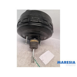 Renault - Master - Bremskraftverstärker