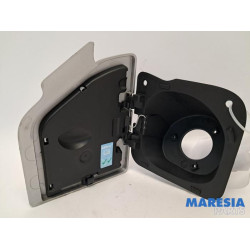 Renault - Master - Tankklappe