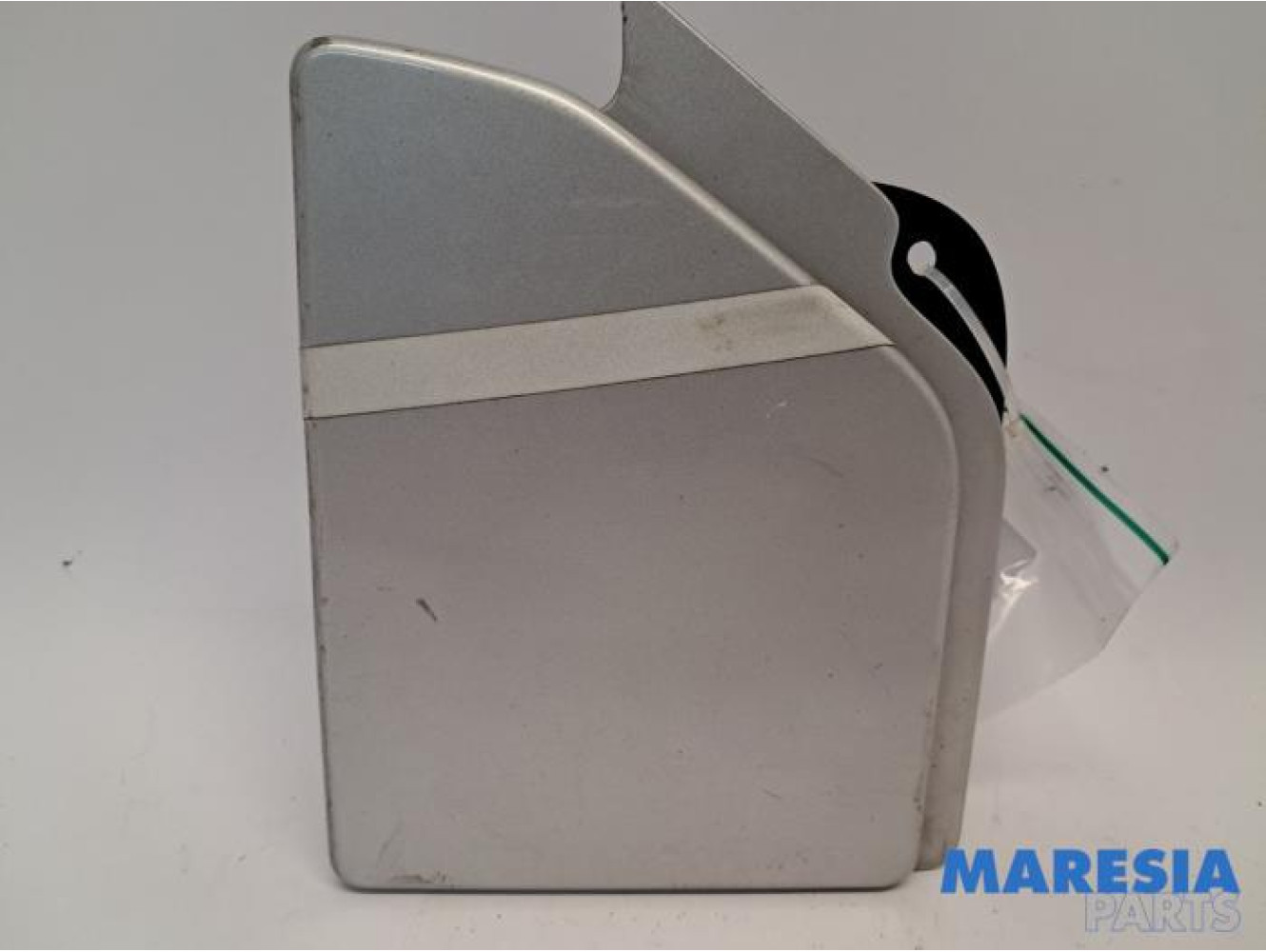 Renault - Master - Tankklappe