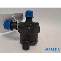 Renault - Master - Additional water pump