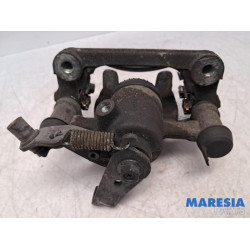 Renault - Master - Bremszange links hinten