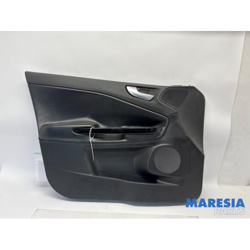 Alfa Romeo - Giulietta - Door trim 4-door, front left