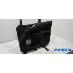 Alfa Romeo - Giulietta - Portierbekleding 4Deurs rechts-voor