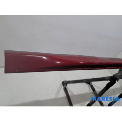Alfa Romeo - Giulietta - Side skirt, left