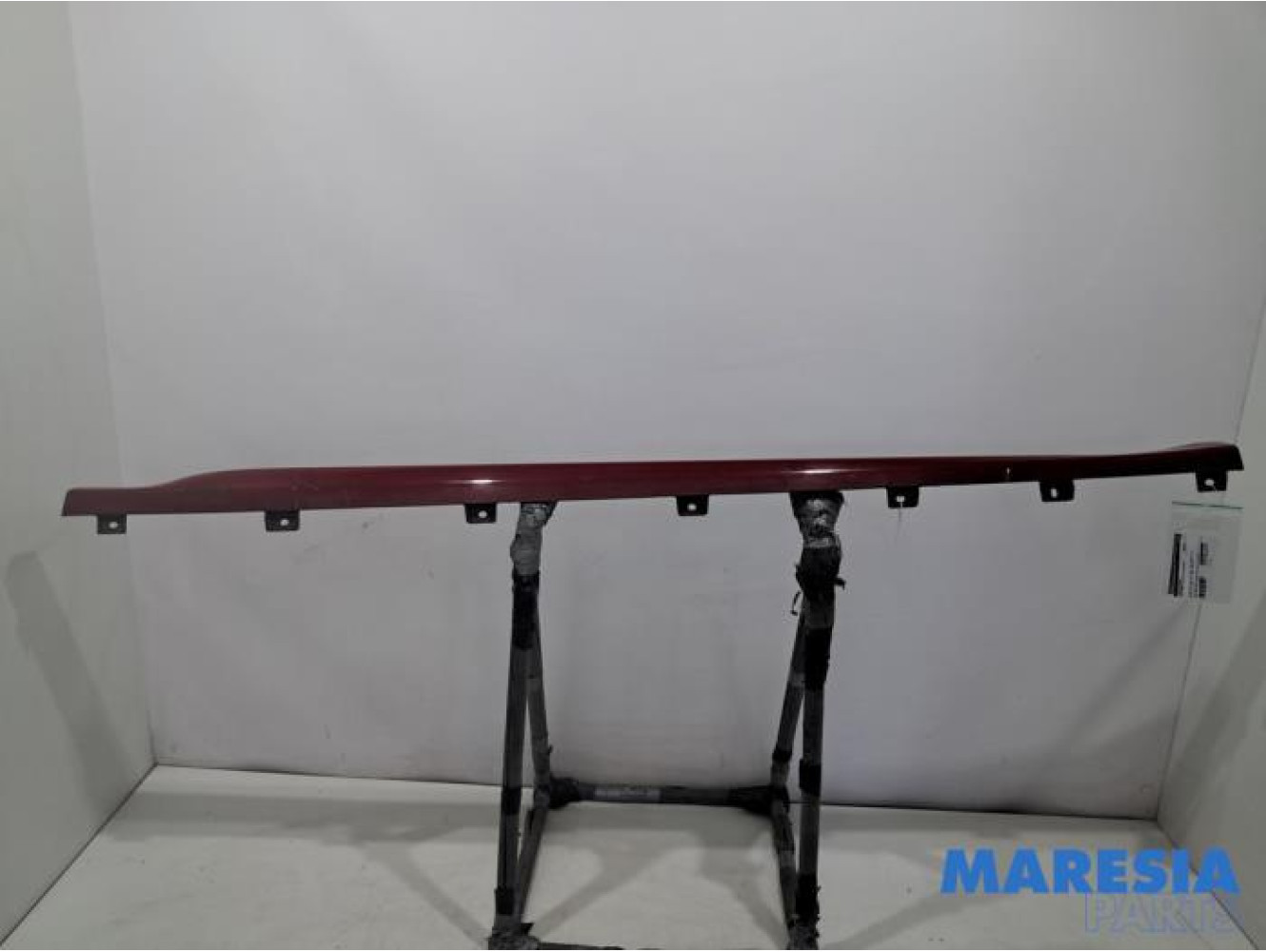 Alfa Romeo - Giulietta - Side skirt, right