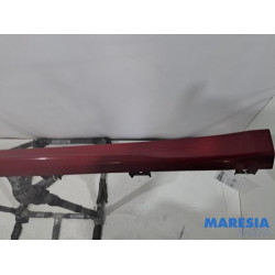 Alfa Romeo - Giulietta - Side skirt, right