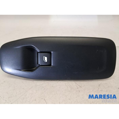 Peugeot - 208 - Electric window switch