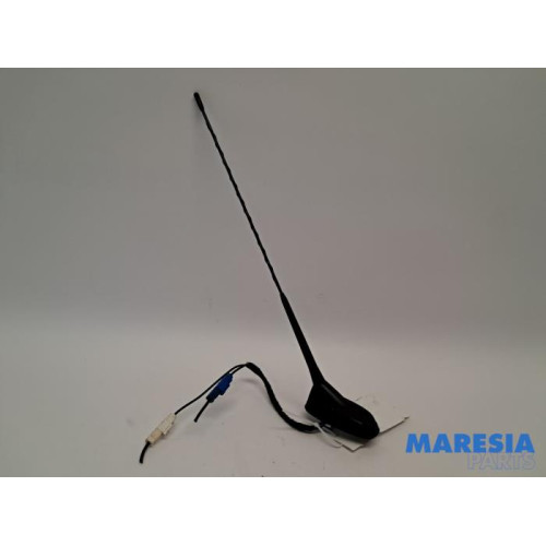 Peugeot - 208 - Antenne