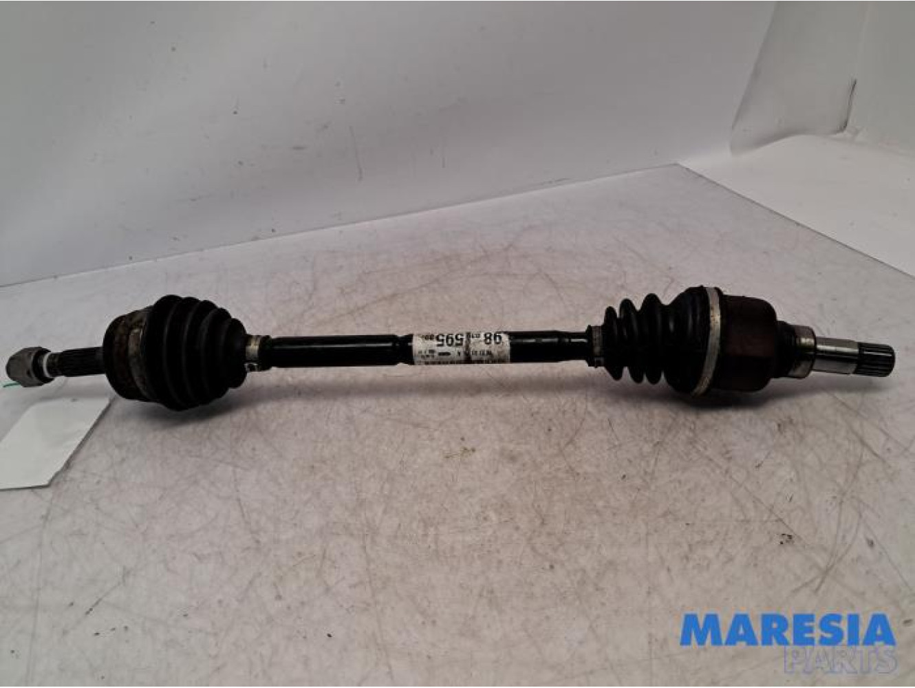 Peugeot - 208 - Front drive shaft, left