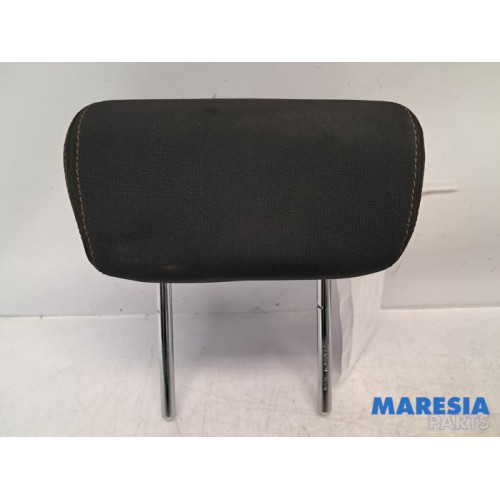 Alfa Romeo - Giulietta - Headrest