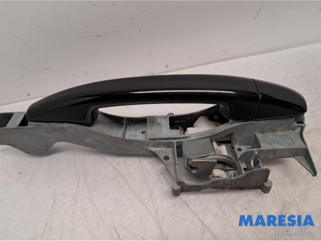Peugeot - 208 - Poignée portière 4portes avant droite