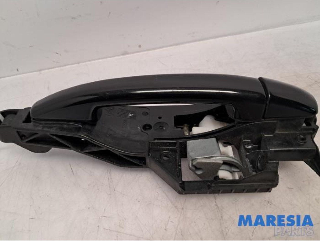 Peugeot - 208 - Rear door handle 4-door, right