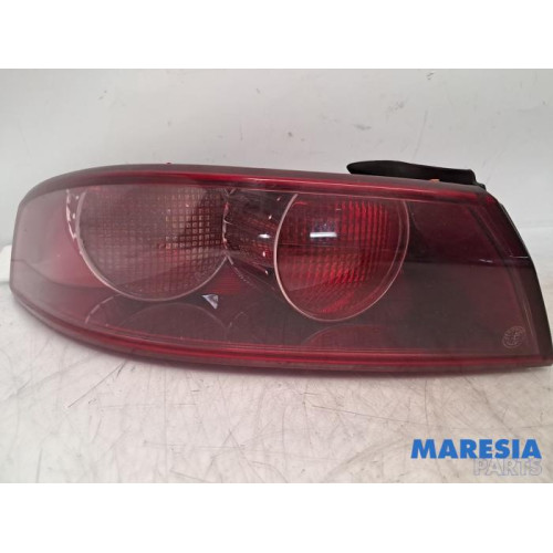 Alfa Romeo - 159 - Taillight, left