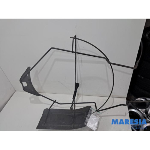 Citroen - Berlingo - Ophangmechaniek reservewiel