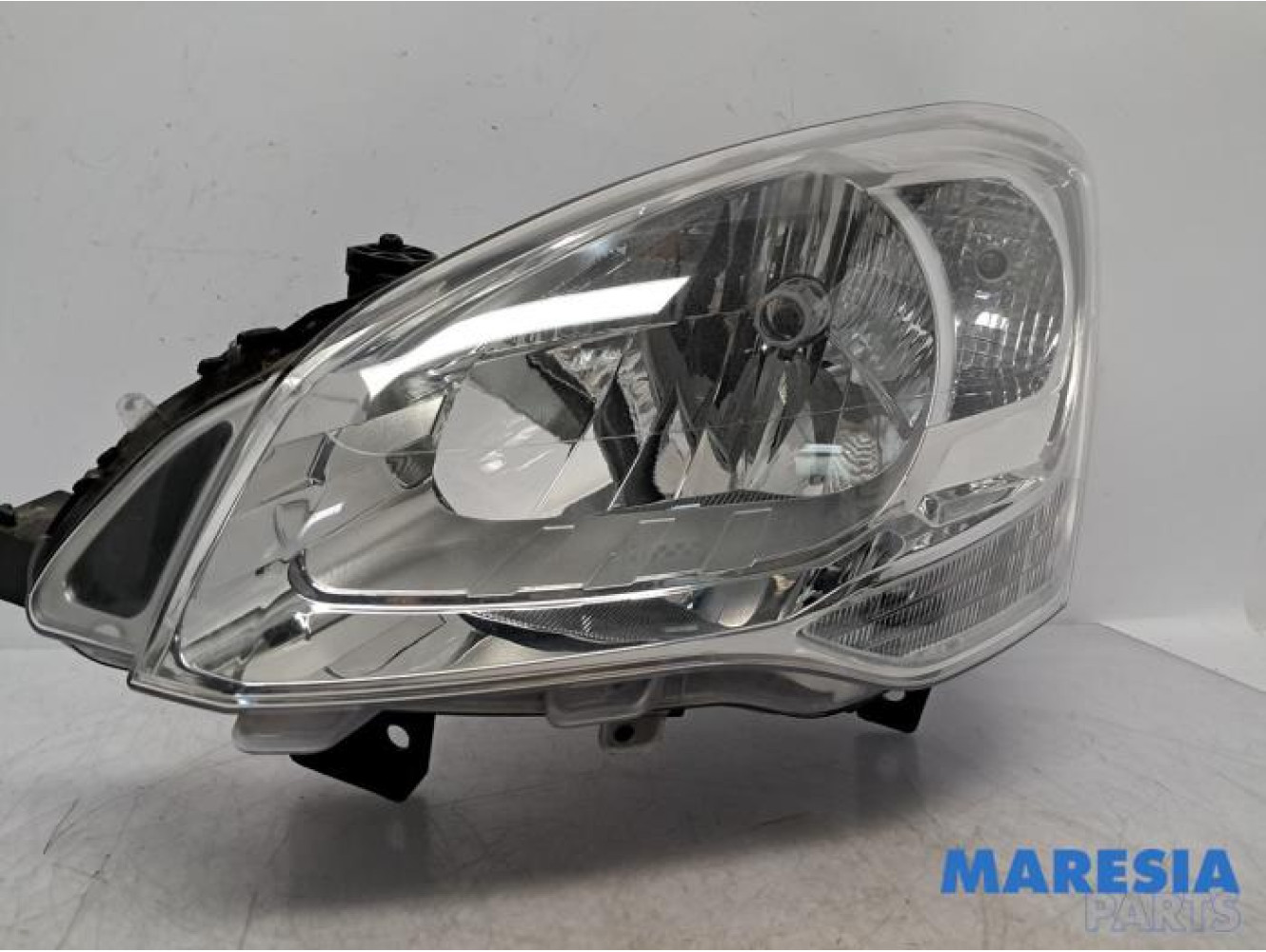 Citroen - Berlingo - Koplamp links