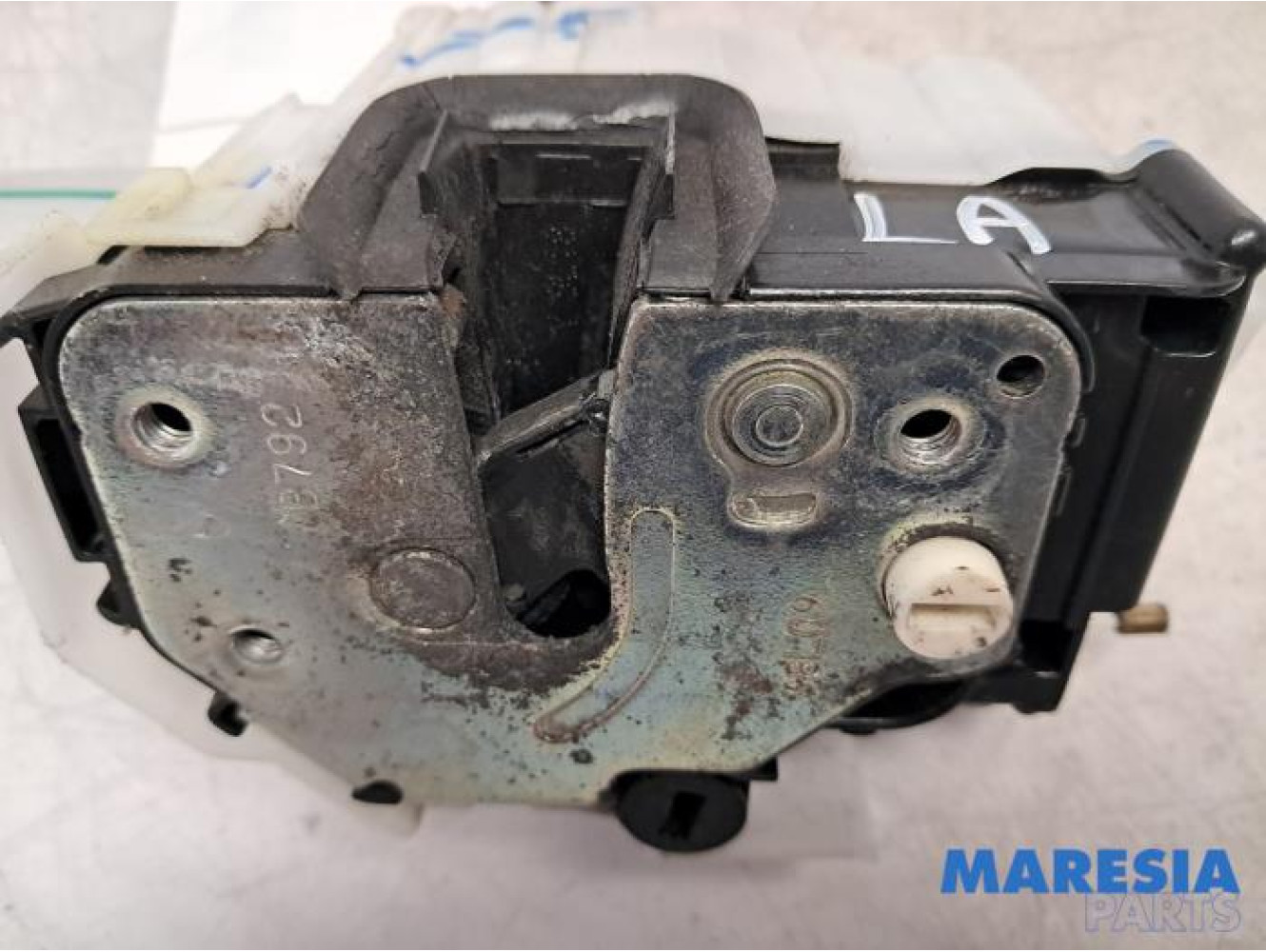 Alfa Romeo - 159 - Rear door lock mechanism 4-door, left