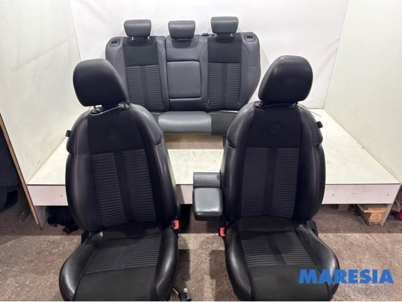 Alfa Romeo - Giulietta - Verkleidung Set (komplett)