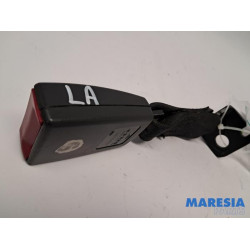 Alfa Romeo - 159 - Rear seatbelt buckle, left