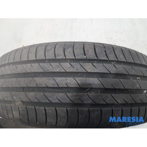 Citroen - Berlingo - Tyre