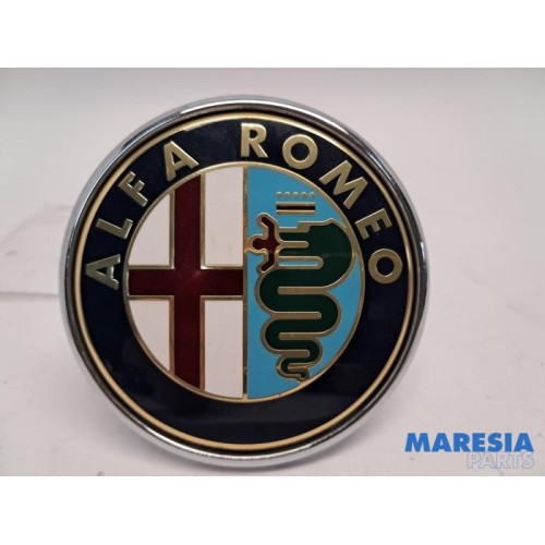 Alfa Romeo - 159 - Tailgate switch