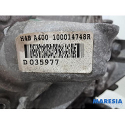 Renault - Clio - Engine
