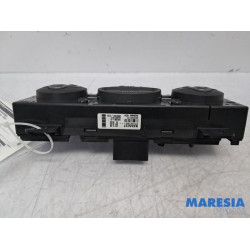 Renault - Master - Heater control panel