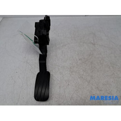 Renault - Master - Gaspedaalpositie Sensor